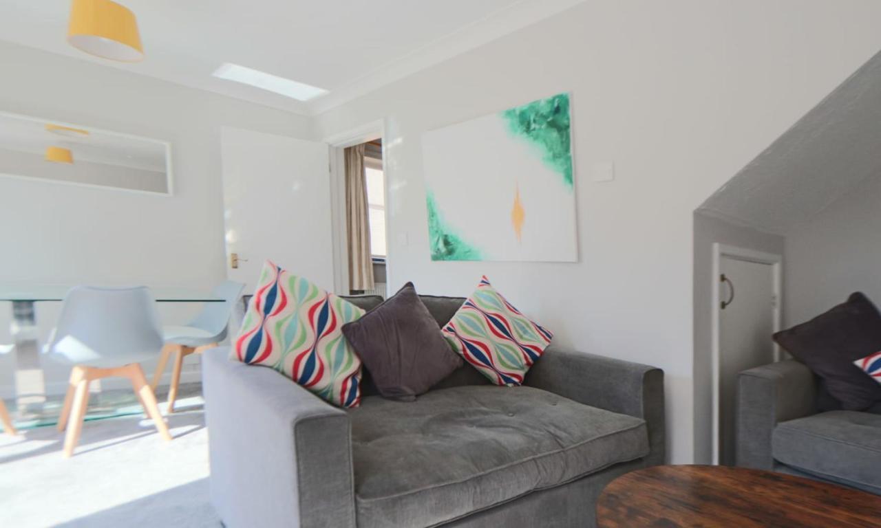 Wester-Moor Comfy Modern House In Barnstaple By Staystay Com Exterior photo