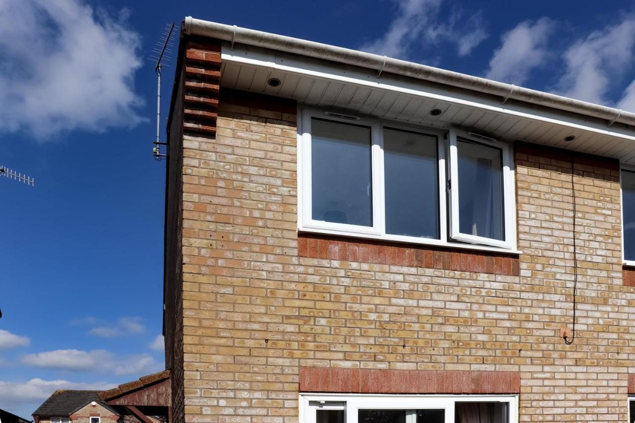 Wester-Moor Comfy Modern House In Barnstaple By Staystay Com Exterior photo