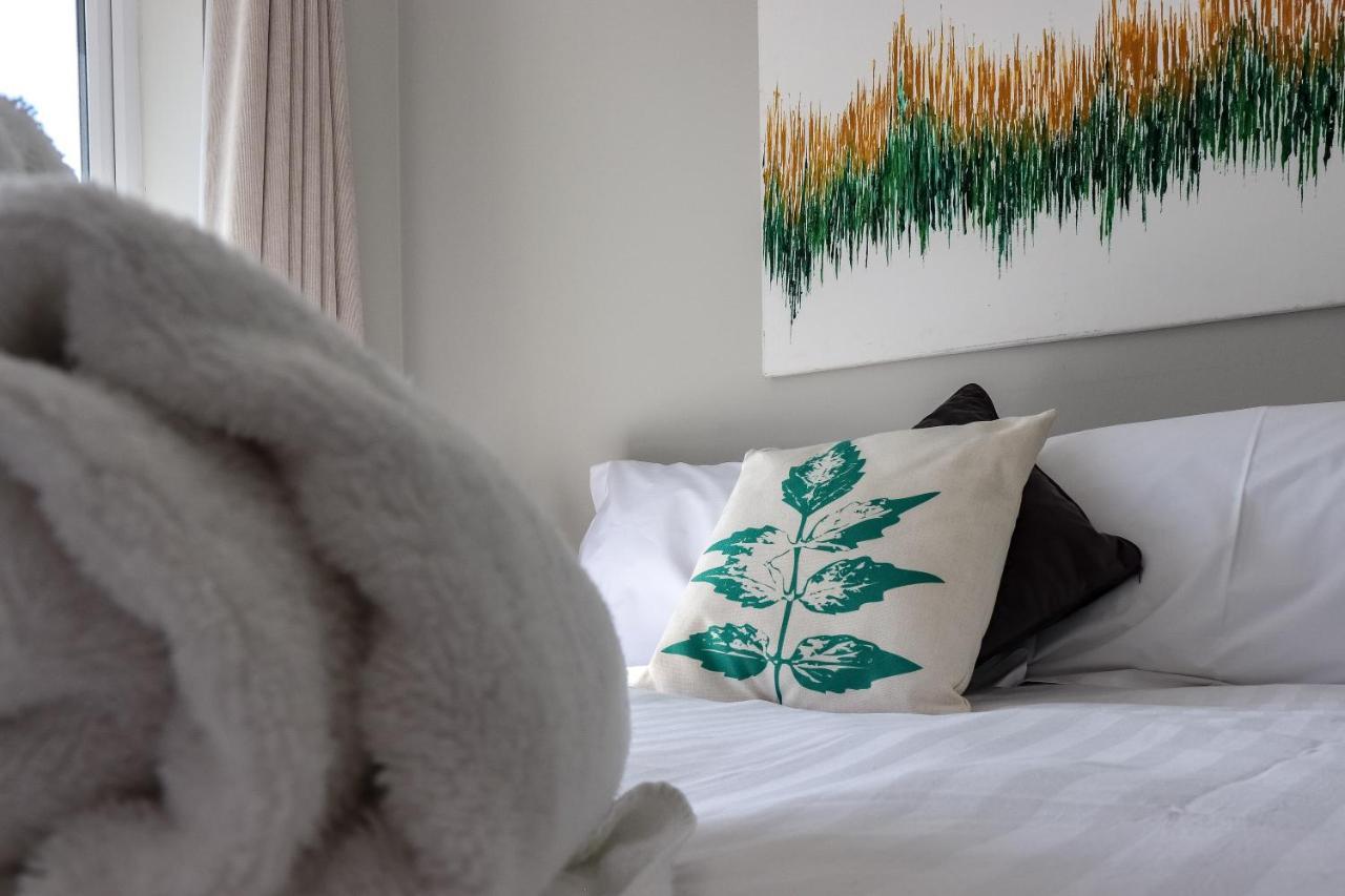 Wester-Moor Comfy Modern House In Barnstaple By Staystay Com Exterior photo