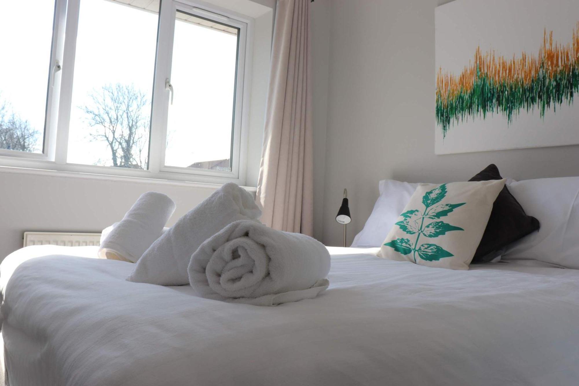 Wester-Moor Comfy Modern House In Barnstaple By Staystay Com Exterior photo